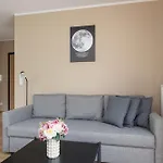 Near Prezero Arena With Parking&balcony By Renters