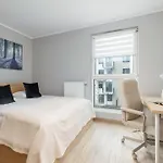 Near Prezero Arena With Parking&balcony By Renters Apartamento
