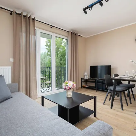 شقة Near Prezero Arena With Parking&balcony By Renters غليفيتسه