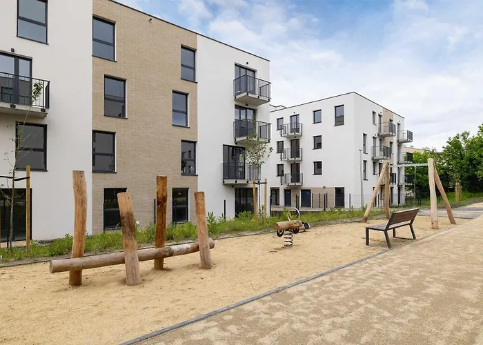 Near Prezero Arena With Parking&balcony By Renters *