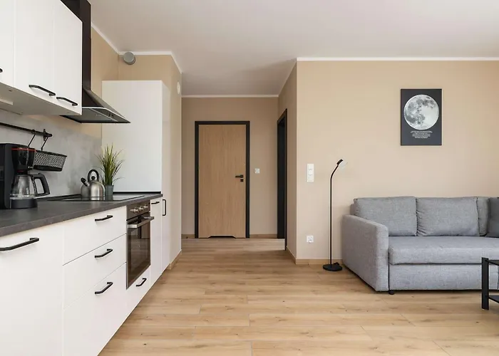 Near Prezero Arena With Parking&balcony By Renters *